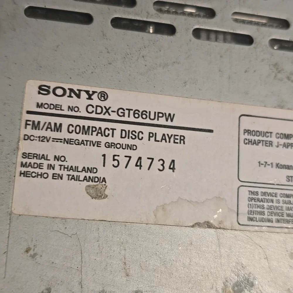Sony CDX-GT66UPW Car‎ Stereo Removable Faceplate Needs Knob